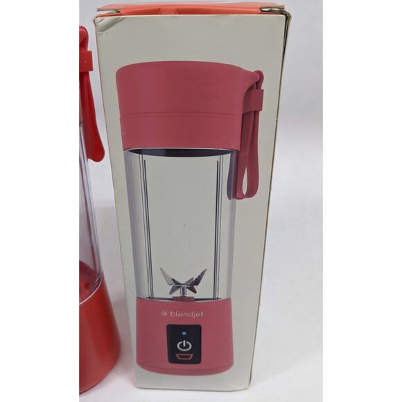 Authentic Blendjet Personal Blender pink/salmon color gently used once Complete - Picture 2 of 9